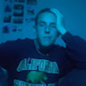 Meet your Posher, Max